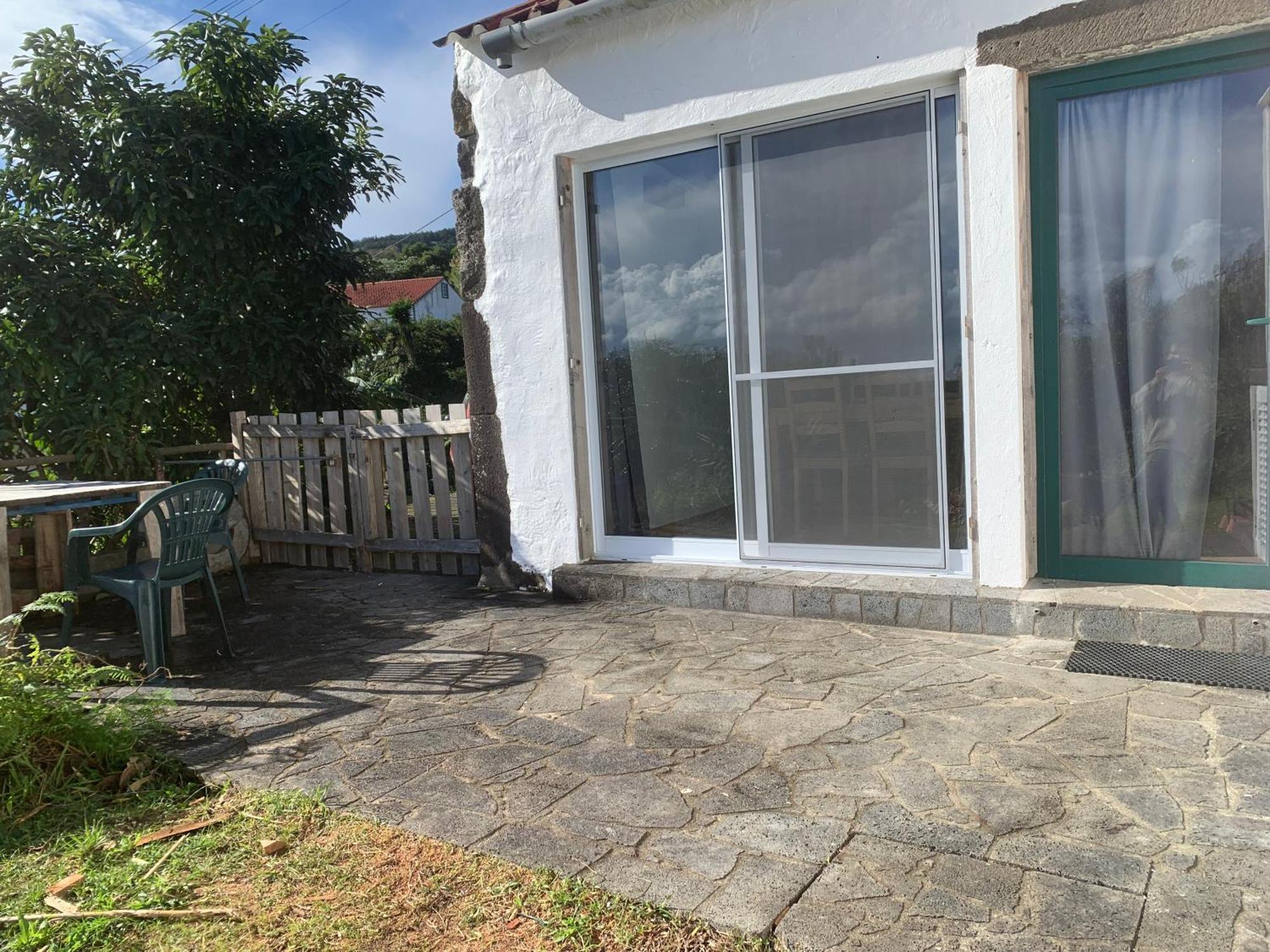 House With Forest View Lajes das Flores Екстериор снимка